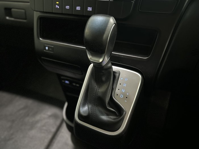 2023 Hyundai STARIA LOAD Load 2S 2.2D Liftback