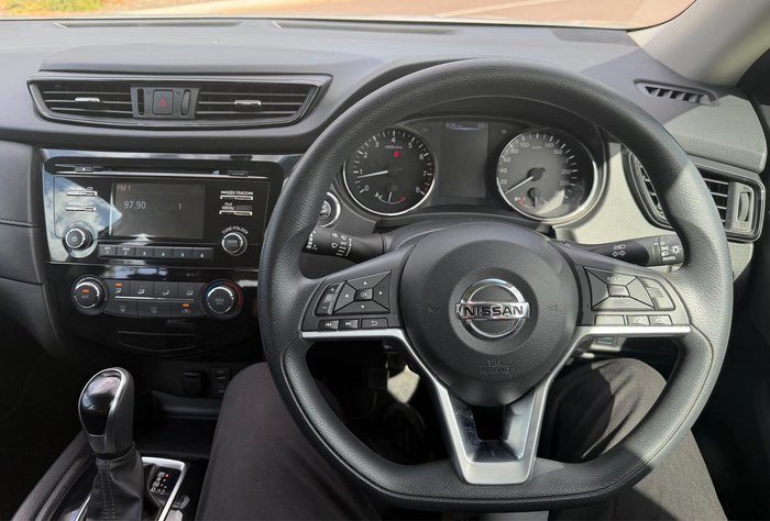 2020 Nissan X-TRAIL ST