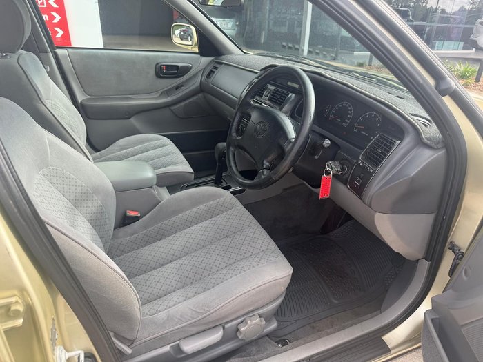 2004 Toyota Avalon GXi MCX10R Mark III Champagne