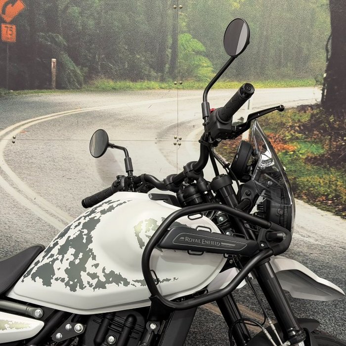 2025 Royal Enfield HIMALAYAN 450 White