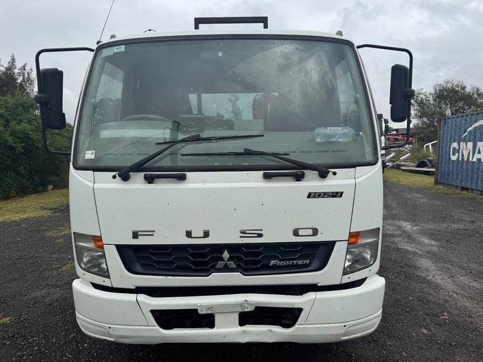 2013 Fuso Fighter 1024 1024 WHITE