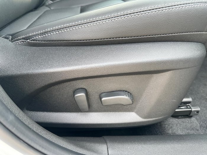 2025 Renault Koleos Evolution HZG MY25 Universal White