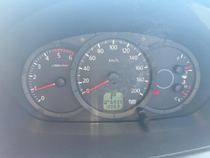 2011 Mitsubishi Triton GLX MN MY11 4X4 Dual Range White