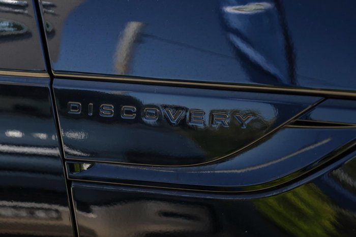 2024 Land Rover Discovery P360 Dynamic SE