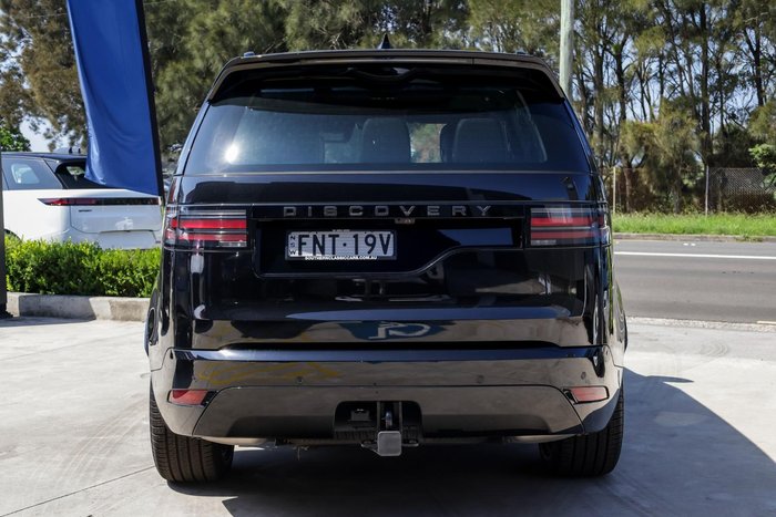 2024 Land Rover Discovery P360 Dynamic SE