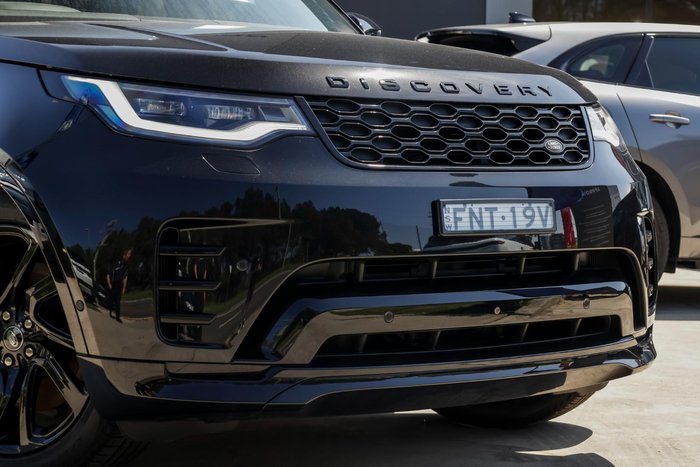 2024 Land Rover Discovery P360 Dynamic SE