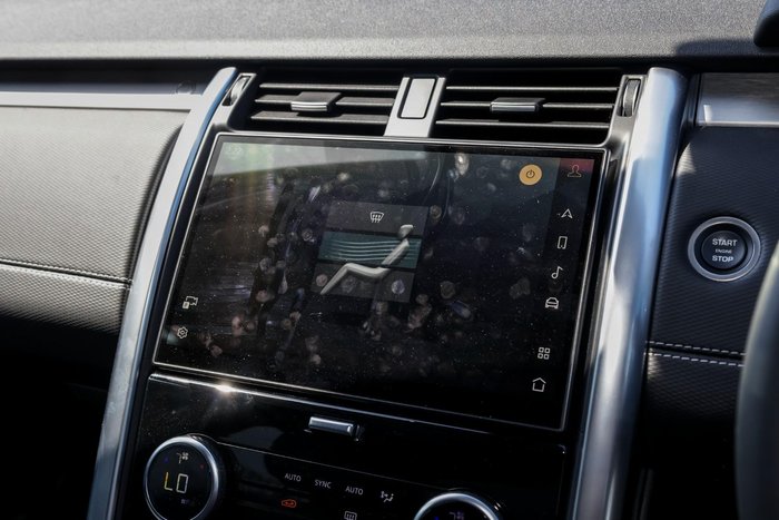 2024 Land Rover Discovery P360 Dynamic SE