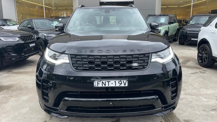 2024 Land Rover Discovery P360 Dynamic SE Series 5 MY24 4X4 Santorini Black