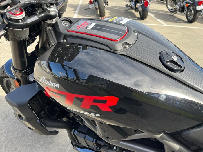 2023 Indian FTR SPORT BLACK METALLIC