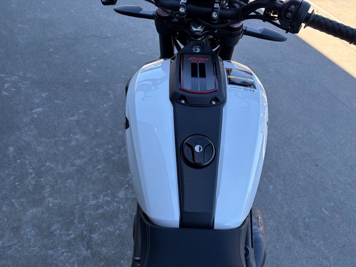 2023 Indian FTR SPORT