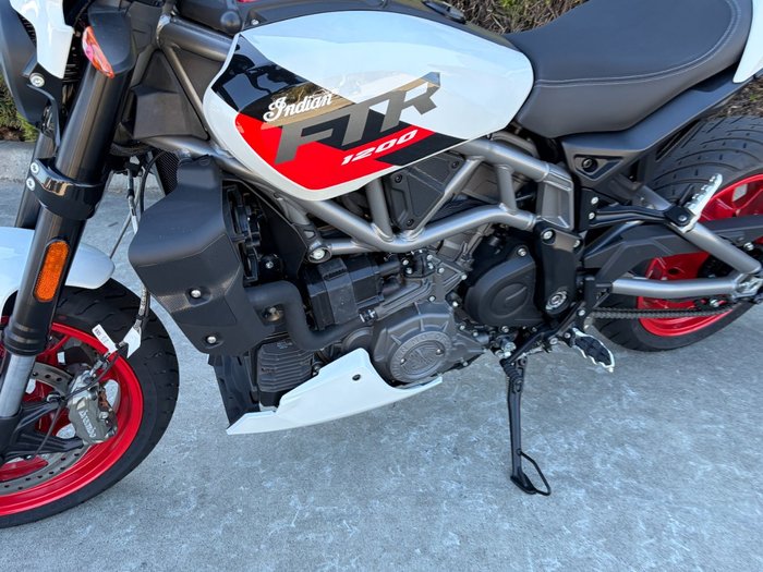 2023 Indian FTR SPORT