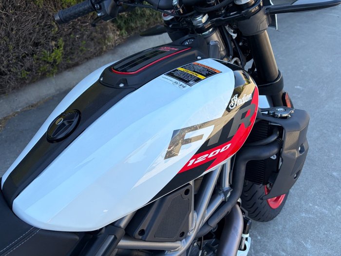 2023 Indian FTR SPORT