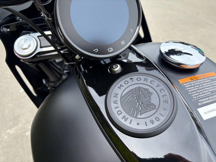 2024 Indian SPORT CHIEF Black