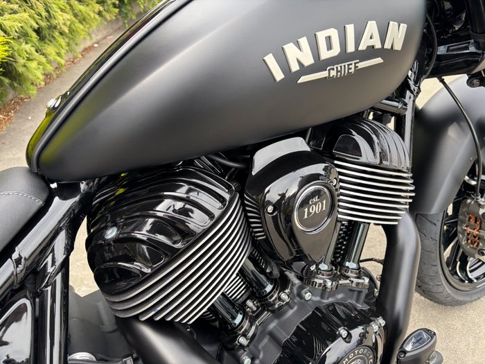 2024 Indian SPORT CHIEF Black