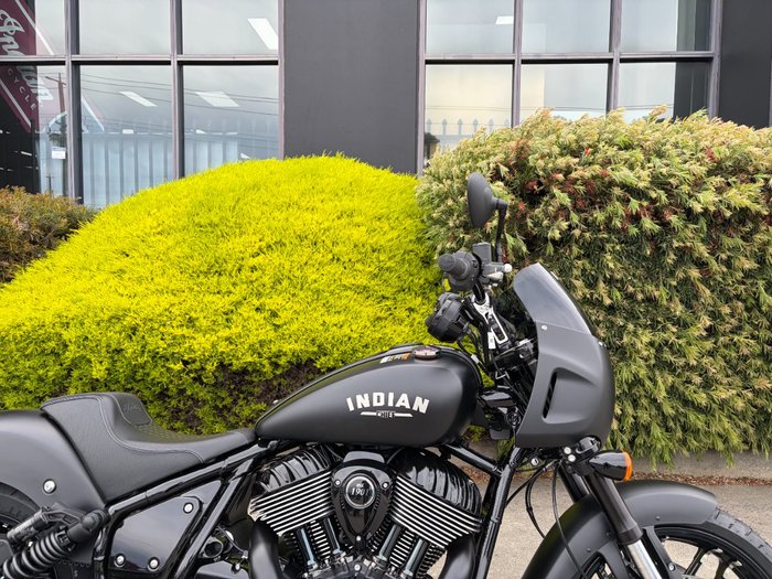 2024 Indian SPORT CHIEF Black