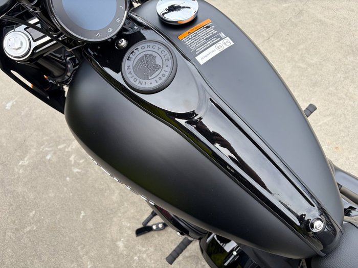 2024 Indian SPORT CHIEF Black