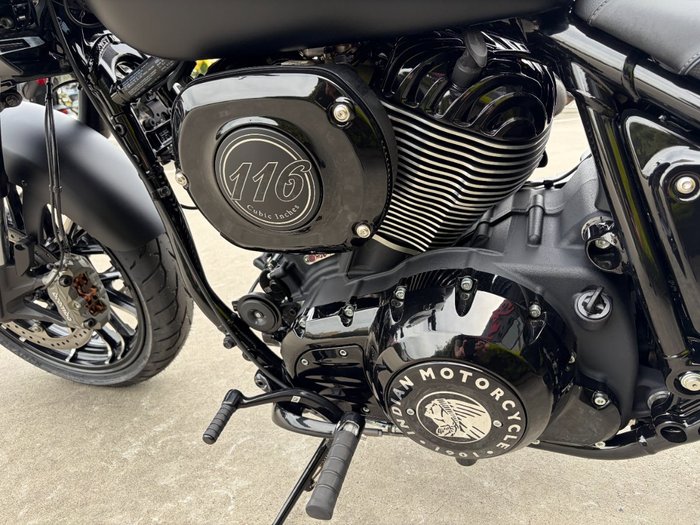 2024 Indian SPORT CHIEF Black