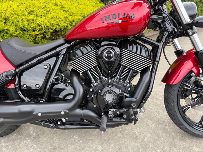 2024 Indian CHIEF DARK HORSE Red