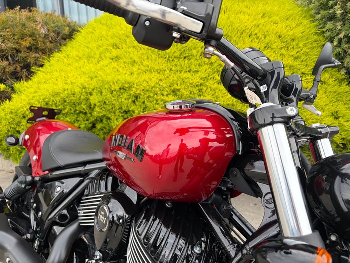 2024 Indian CHIEF DARK HORSE Red