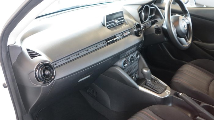 2015 Mazda 2 Neo DL Series Snowflake White Pearl