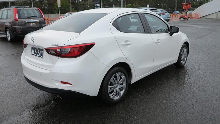 2015 Mazda 2 Neo DL Series Snowflake White Pearl