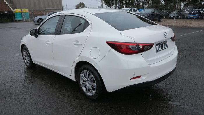 2015 Mazda 2 Neo DL Series Snowflake White Pearl