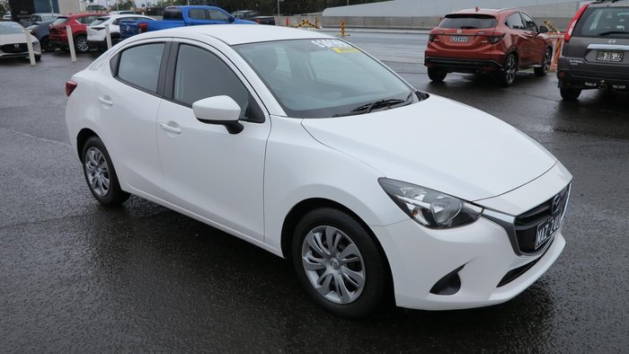 2015 Mazda 2 Neo DL Series Snowflake White Pearl