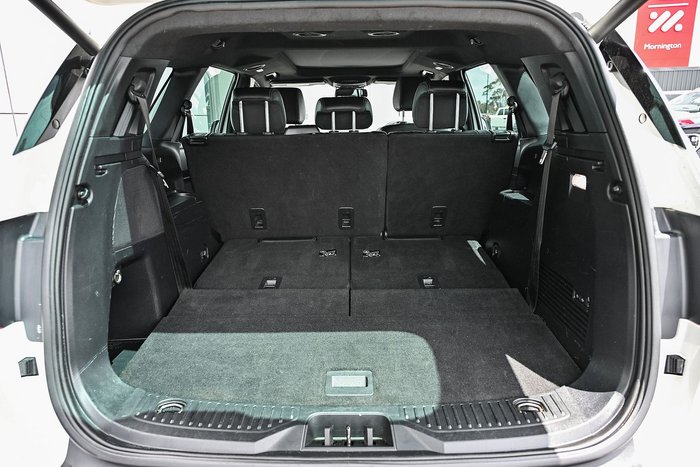 2022 Ford Everest Titanium