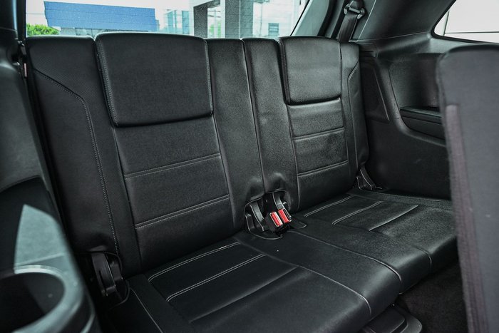 2022 Ford Everest Titanium