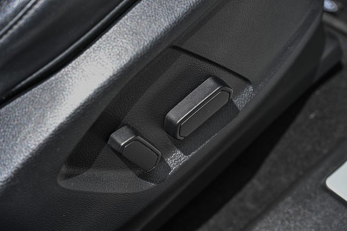 2022 Ford Everest Titanium