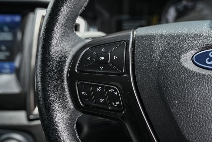 2022 Ford Everest Titanium