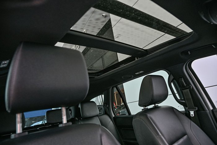 2022 Ford Everest Titanium