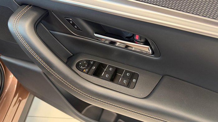 2024 Mazda CX-70 G50e GT