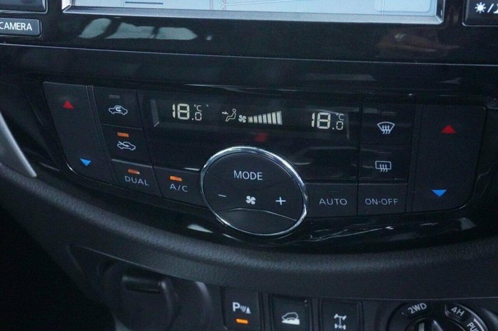 2017 Nissan Navara ST-X N-SPORT Black Edition