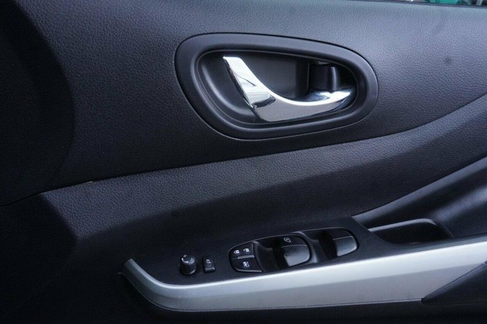 2017 Nissan Navara ST-X N-SPORT Black Edition