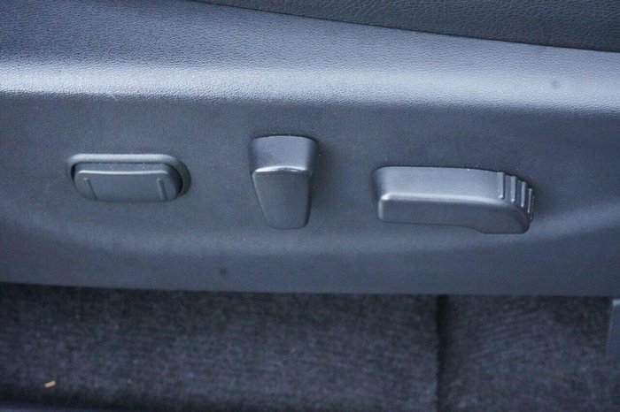 2017 Nissan Navara ST-X N-SPORT Black Edition