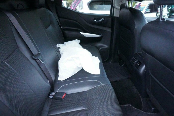 2017 Nissan Navara ST-X N-SPORT Black Edition