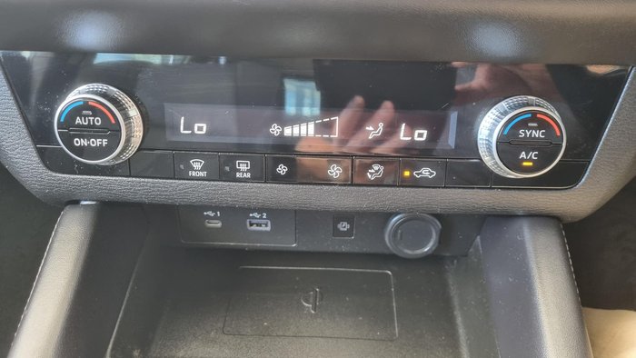 2022 Mitsubishi Outlander LS