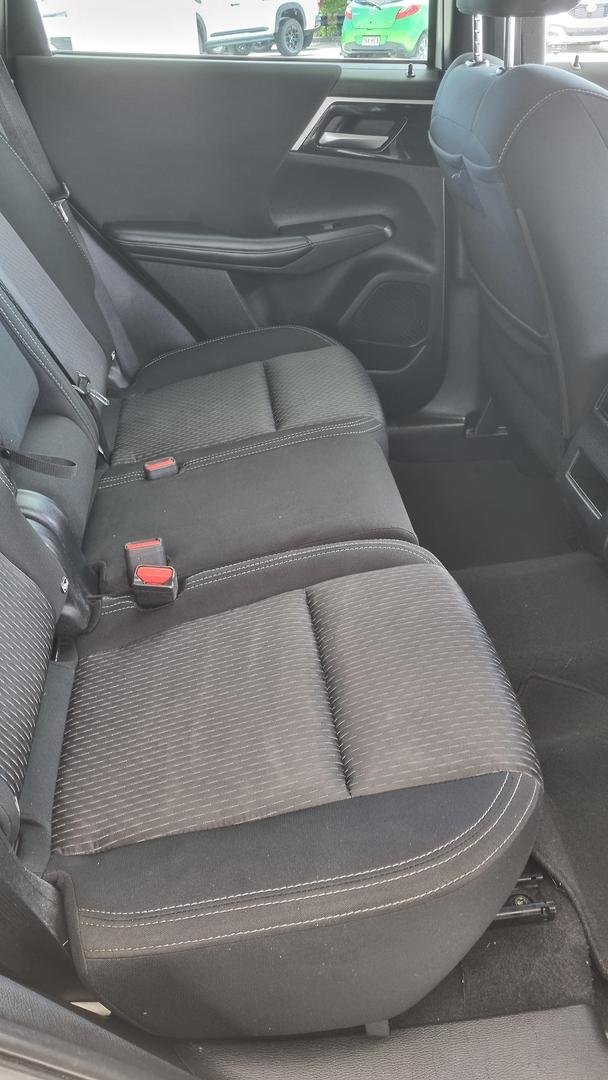 2022 Mitsubishi Outlander LS