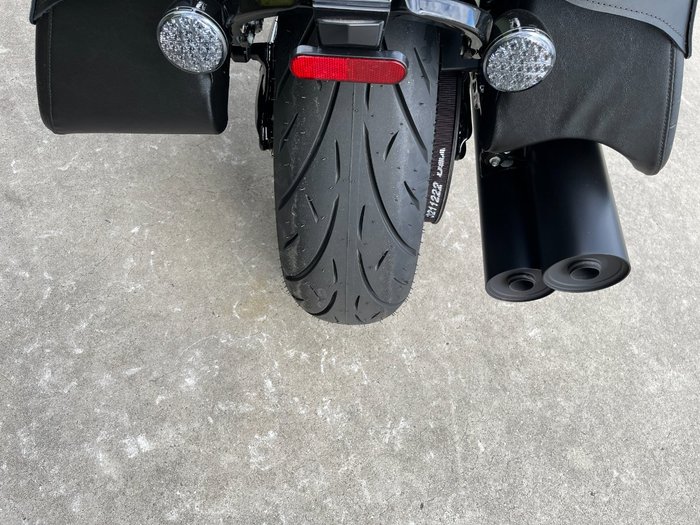 2025 Indian SUPER CHIEF DARK HORSE Green