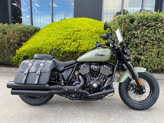 2025 Indian SUPER CHIEF DARK HORSE Green