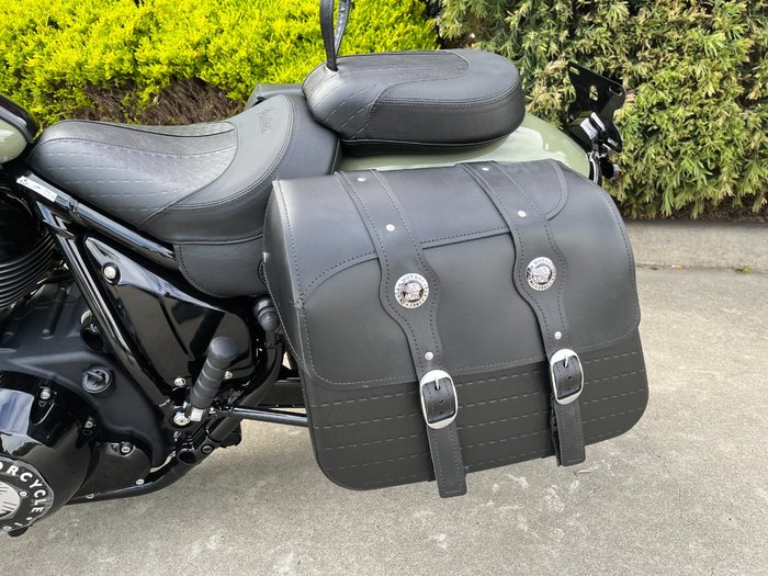 2025 Indian SUPER CHIEF DARK HORSE Green