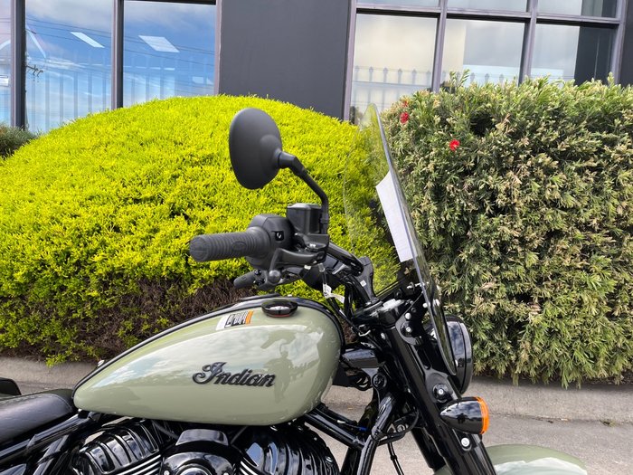 2025 Indian SUPER CHIEF DARK HORSE Green