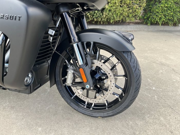 2025 Indian PURSUIT DARK HORSE PREMIUM Black