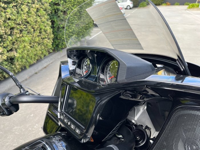 2025 Indian PURSUIT DARK HORSE PREMIUM Black