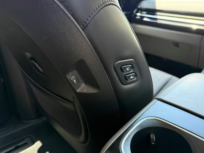 2024 Kia Carnival GT-Line HEV