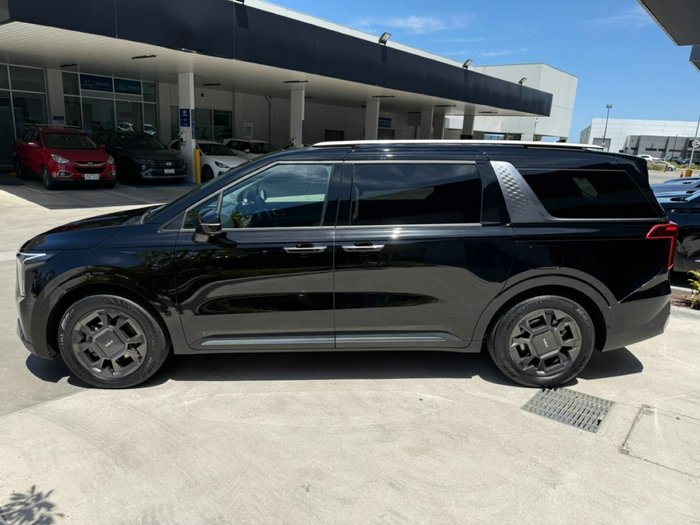 2024 Kia Carnival GT-Line HEV