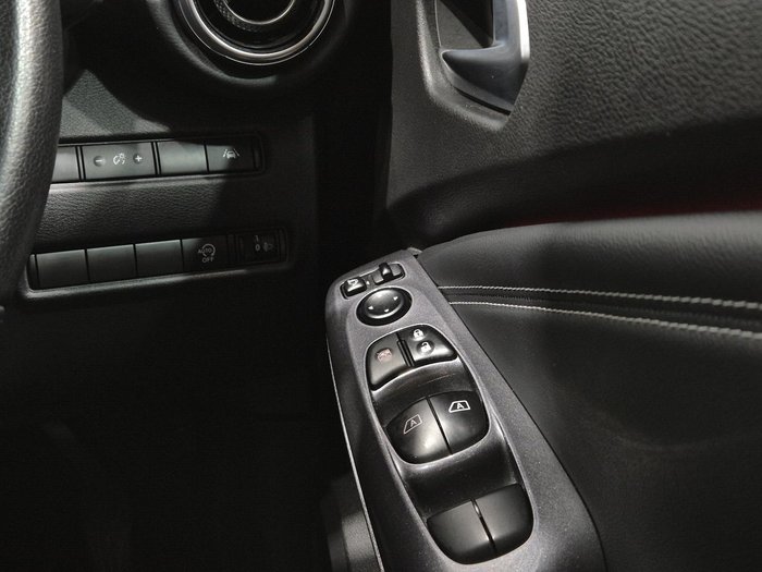 2023 Nissan JUKE ST-L F16 MY23 White