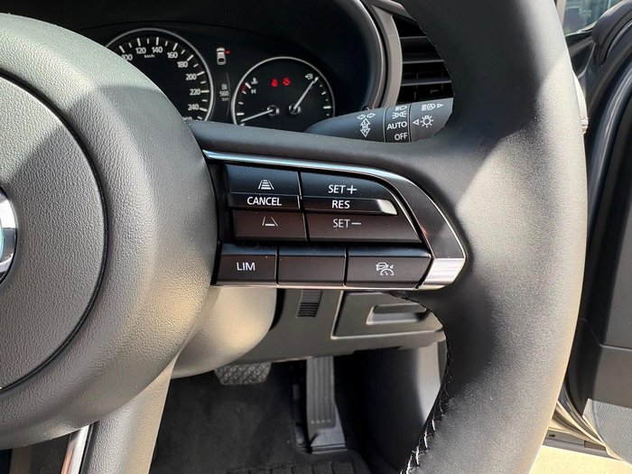 2025 Mazda 3 G20 Pure