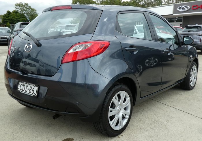 2011 Mazda 2 Neo